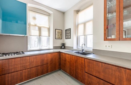 Pera Apartment | Welcome to our cool new stylish 2-bedroom, 2-bathroom home nestled in the vibrant heart of Şişhane