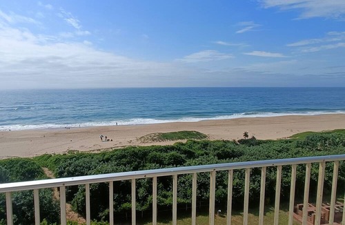 Amanzimtoti Apartment | Escape to Paradise at in Amanzimtoti