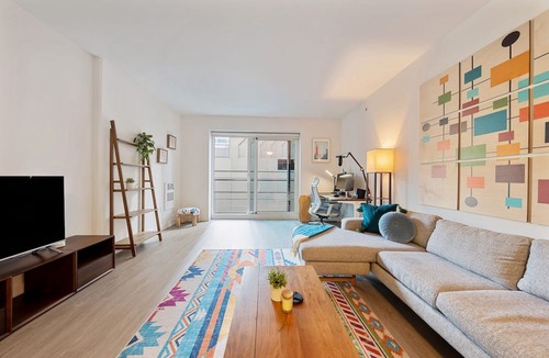 Downtown San Francisco Apartment | SoMa 1 BR w/ Office by Anyplace - 11605