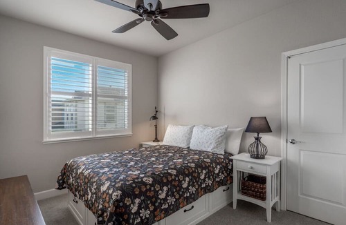 Marina House | Blue Dune - Marina Townhome - New Near the Beach