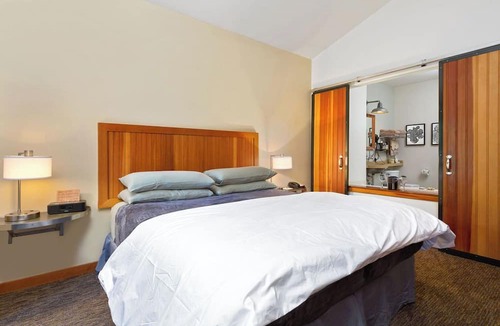 Pescadero Cabin | Costanoa Lodge and Camp