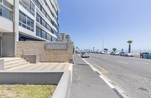 Green Point Apartment | Pearl on the Promenade, Mouille Point