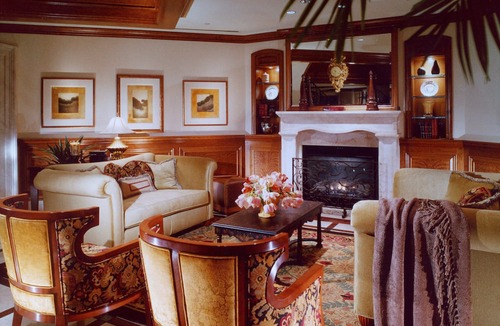 Pleasanton Hotel | The Rose Hotel