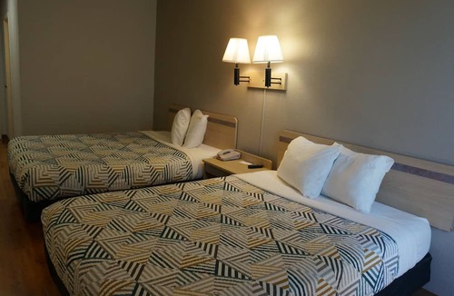 Belmont Hotel | Motel 6 Belmont, CA - San Francisco - Redwood City