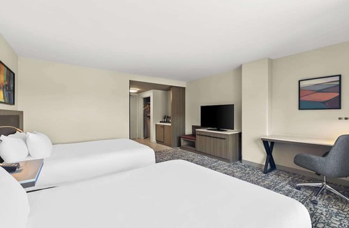 East San Mateo Hotel | Hilton Garden Inn San Mateo