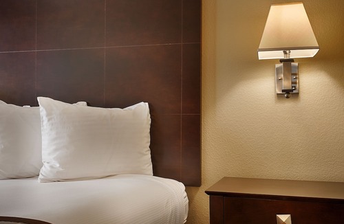 Rockaway Beach Hotel | Pacifica Lighthouse Hotel Trademark Collection by Wyndham