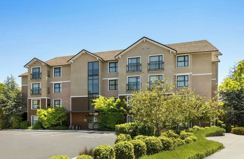 Shoreline West Hotel | Residence Inn by Marriott Palo Alto Mountain View
