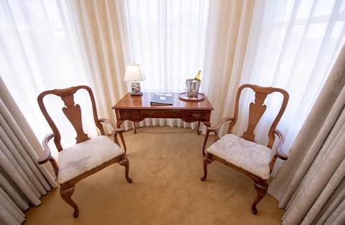 Cole Valley Hotel | Stanyan Park Hotel
