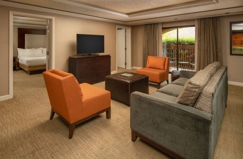 Rohnert Park Hotel | DoubleTree by Hilton Sonoma - Wine Country
