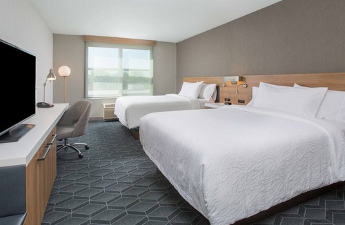 San Leandro Hotel | Hilton Garden Inn Oakland/San Leandro