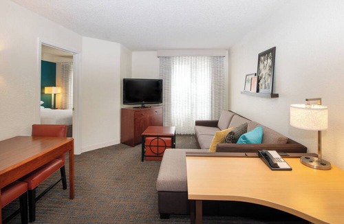 Newark Hotel | Residence Inn by Marriott Newark Silicon Valley