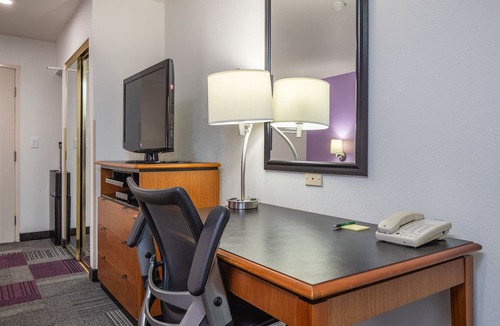 Redwood City Hotel | Atherton Park Inn & Suites