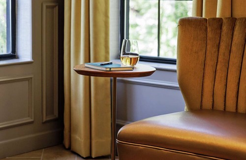 Saratoga Hotel | The Inn at Saratoga, Tapestry Collection by Hilton