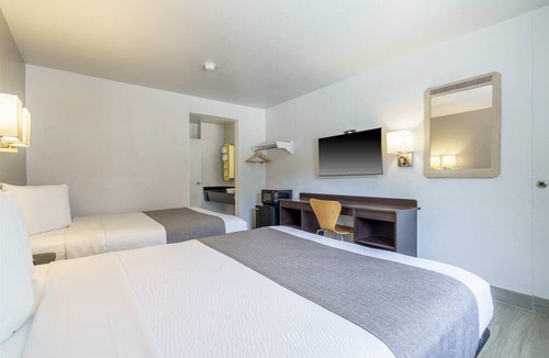 Ardenwood Hotel | Motel 6 Fremont, CA - North