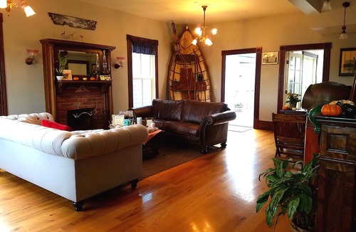 Moss Landing Hotel | Captain's Inn at Moss Landing