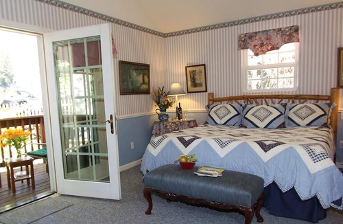 Twain Harte Bed & Breakfast | McCaffrey House B&B Inn