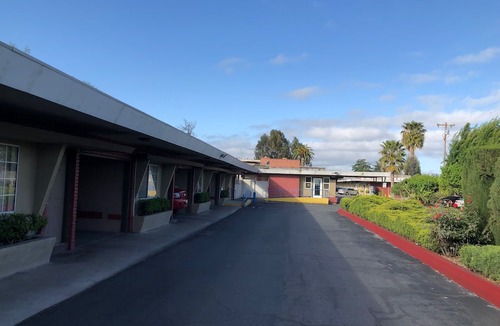South San Jose Hotel | Casa Linda Motel