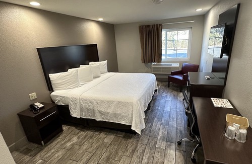 Hayward Hotel | Red Roof Inn Hayward