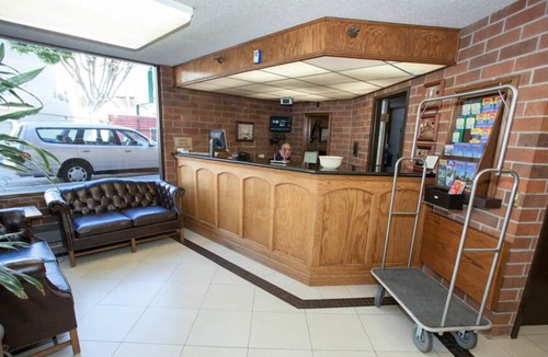 Russian Hill Hotel | Columbus Motor Inn