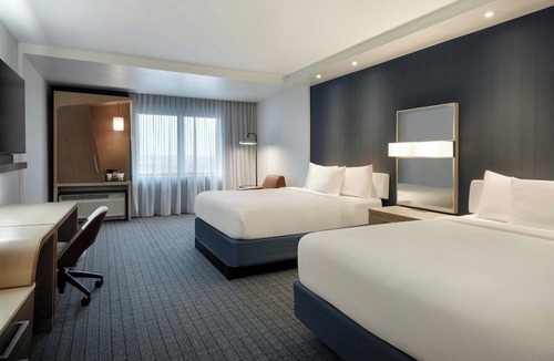 Redwood City Hotel | Courtyard by Marriott Redwood City