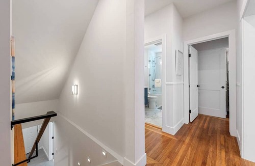Richmond District Apartment | Updated 3BR Residence with Bonus Space in Central Richmond, Near Parks, Dining & MUNI Access