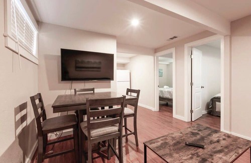 Northside Apartment | @ Marbella Lane - 2BR Cozy LwrLvl in DTWN SJ