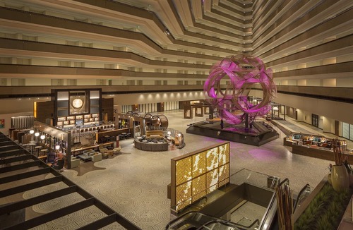 Financial District Hotel | 1-Bedroom Suite at a 4⭐️ Hotel