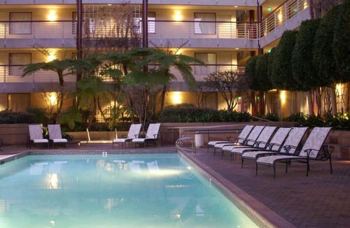 Cupertino Hotel | Your Home Away From Home! Free Parking, Pool, Short Walk to Franco Park