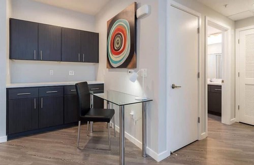 Menlo Park Apartment | Free Parking | Spacious 1BR | W|D | Gym | Kitchen