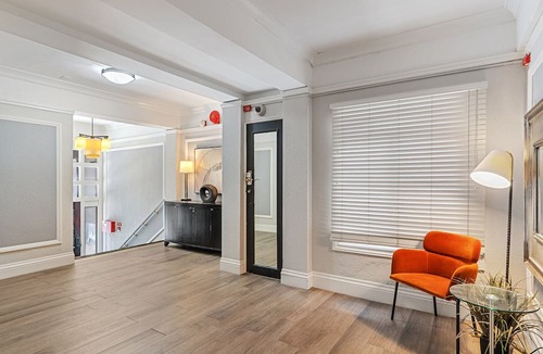 Lower Nob Hill Apartment | Furnished Modern Rental Nob Hill FiDi: Studio/1BA Unit 7