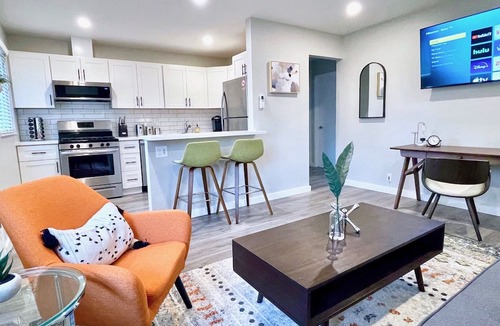Walnut Creek Apartment | Fire Pit and BBQ in Downtown Walnut Creek