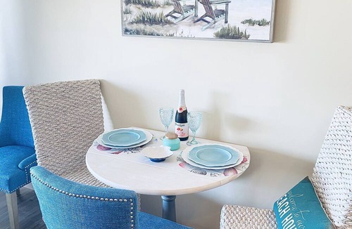 Watsonville Condo | Beautiful Oceanfront, just steps to the beach, Fireplace, Remote location