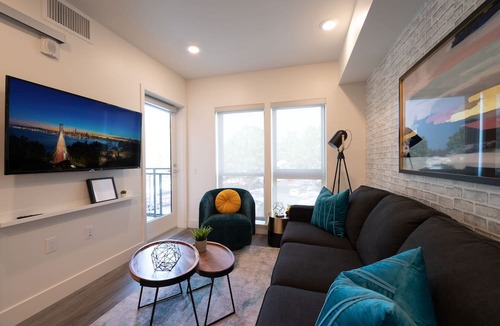 Walnut Creek Apartment | Pet-Friendly Walnut Creek with Rooftop Hot Tub