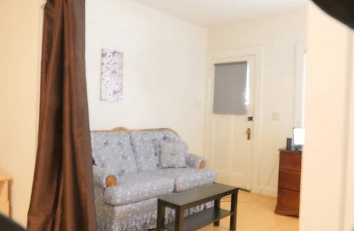 Midtown Sacramento Apartment | Midtown gem