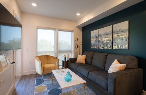 Walnut Creek Apartment | Rooftop Hot Tub, Walk All of Walnut Creek