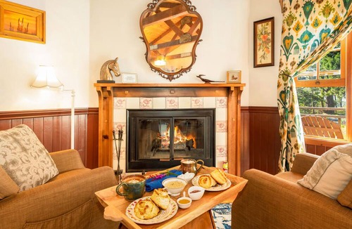 Anchor Bay Apartment | Rendezvous Mendocino