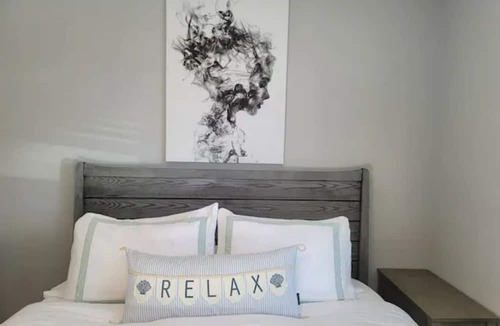 Cherryland Apartment | Urban Oasis to Love, Near SF, Free Parking Onsite