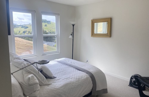 Petaluma House | Stunning Sonoma County Home with Amazing Views