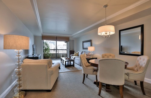 Civic Center Condo | Sparkling Clean Condo and With All Amenities!