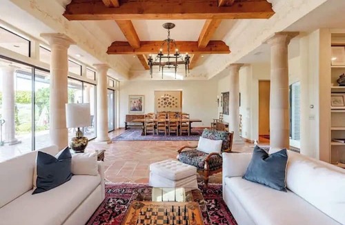 Yountville House | Casa San Savino - Majestic Vineyard Views - Sleeps 8+!