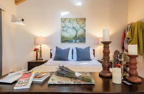 La Honda Apartment | Cottage In The Woods