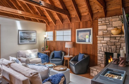 Northwest Carmel Apartment | 3796 The Madden Suite - Historic Downtown Flat