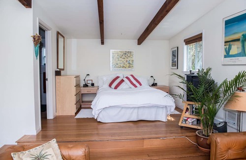 Stinson Beach Cottage | Adorable Cozy Studio