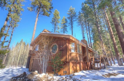 South Lake Tahoe House | Aspen View Lodge | BBQ | 2 Miles from Heavenly Ski