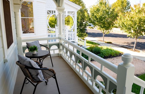 Napa House | The Banks House, Upscale 3BD/3BA Home,10 Min Walk to World Class Downtown Napa