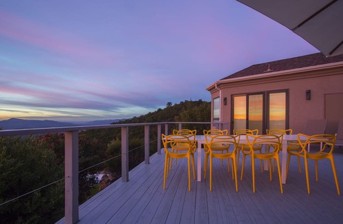 Glen Ellen House | New Listing - Views! Stars! Cielo!
