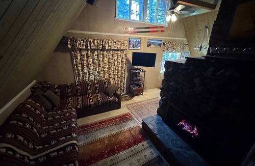 South Lake Tahoe Cabin | Multi-level A-Frame Cabin w/PRIVATE HOT TUB, SAUNA -Sleeps 8, 2 cars only