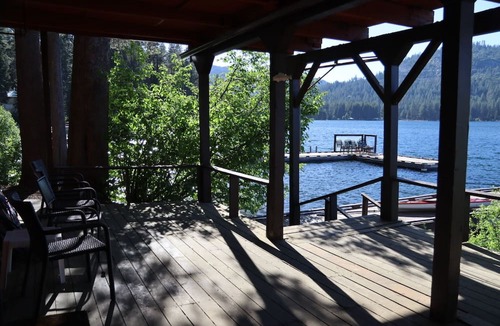 Truckee Cabin | Vacation on the Lake