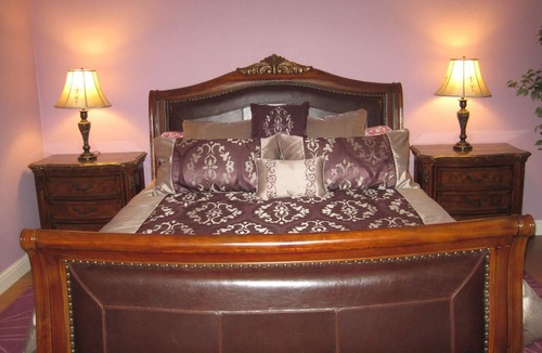 Citrus Heights Apartment | Charming Private Very Romantic Studio. Pool access.
