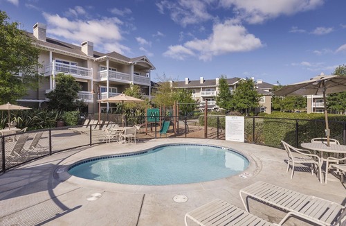 Windsor Resort | Visit the Russian River Valley in style!
